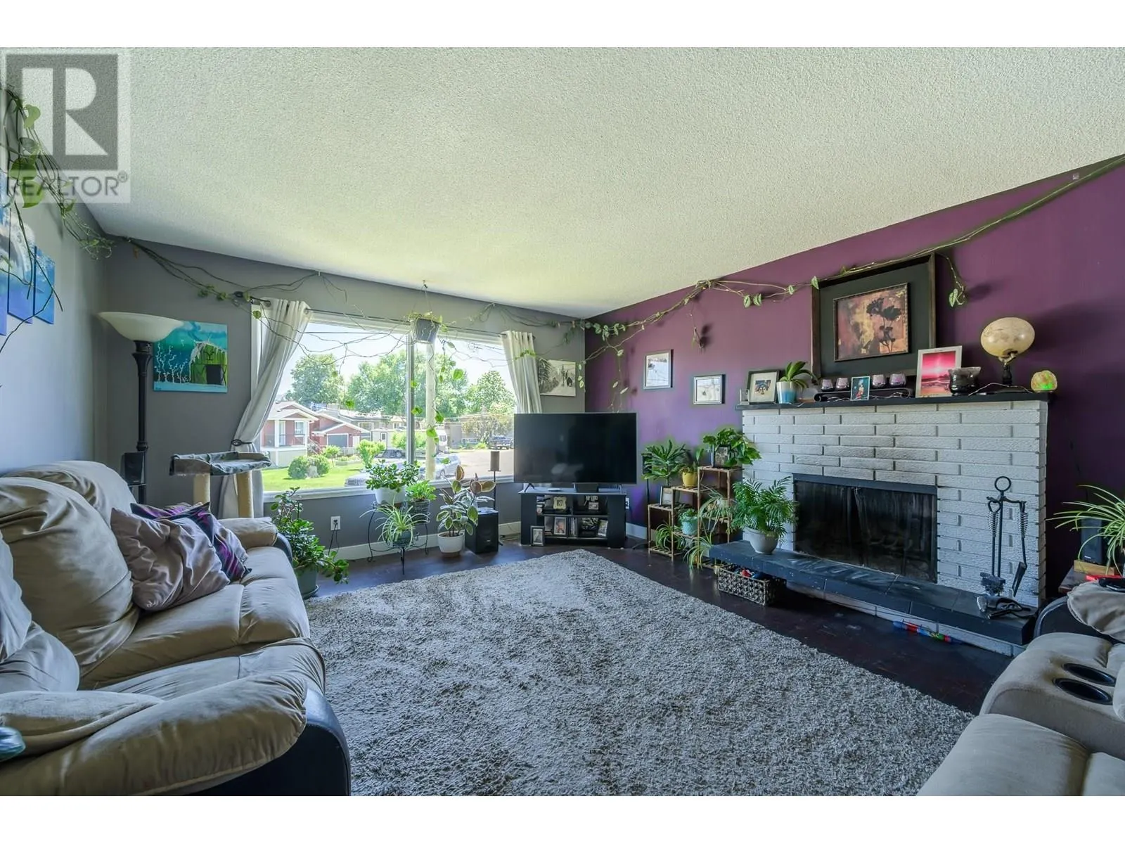 531 BAYWOOD Crescent