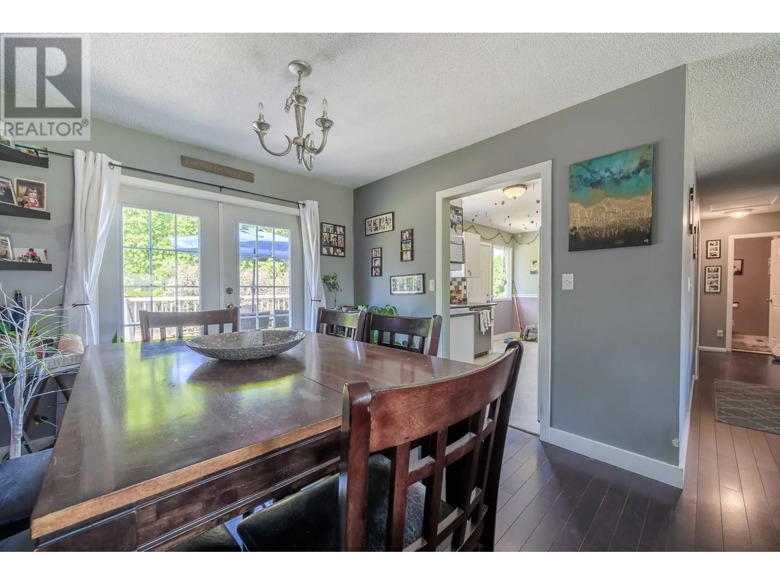 531 BAYWOOD Crescent