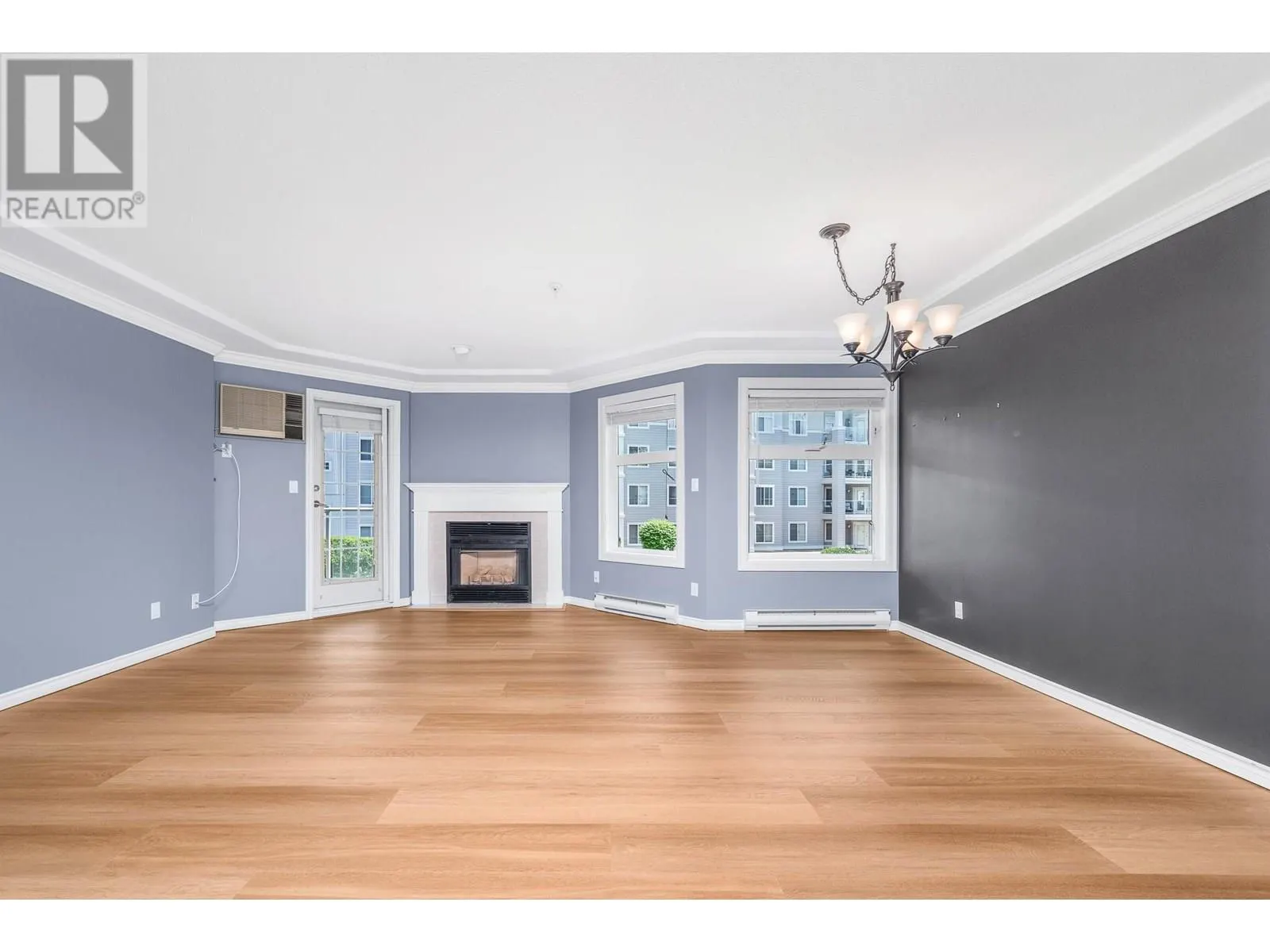 3300 Centennial Drive Unit# 213