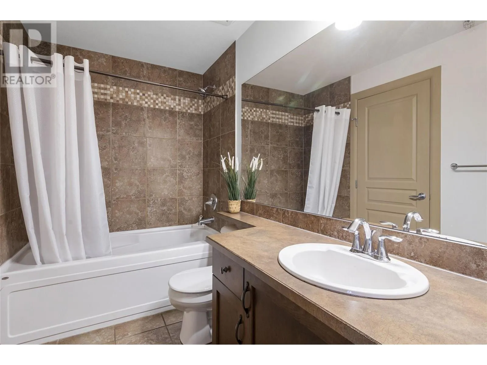654 Cook Road Unit# 412