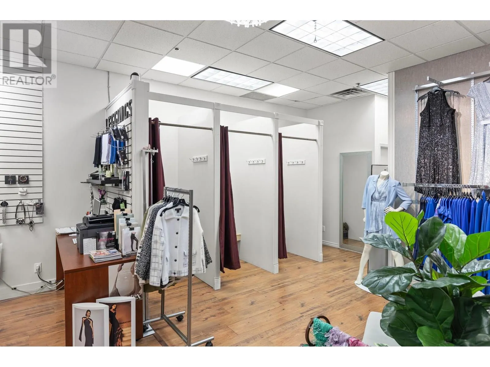 565 Bernard Avenue Unit# 13/14