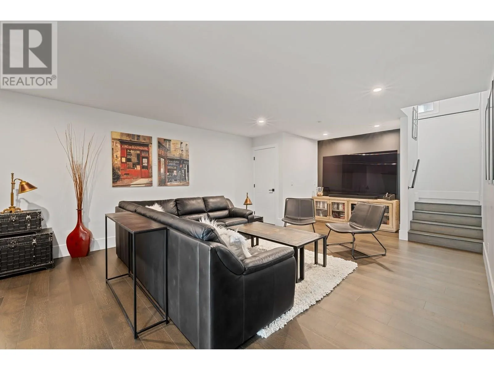 9532 Benchland Drive
