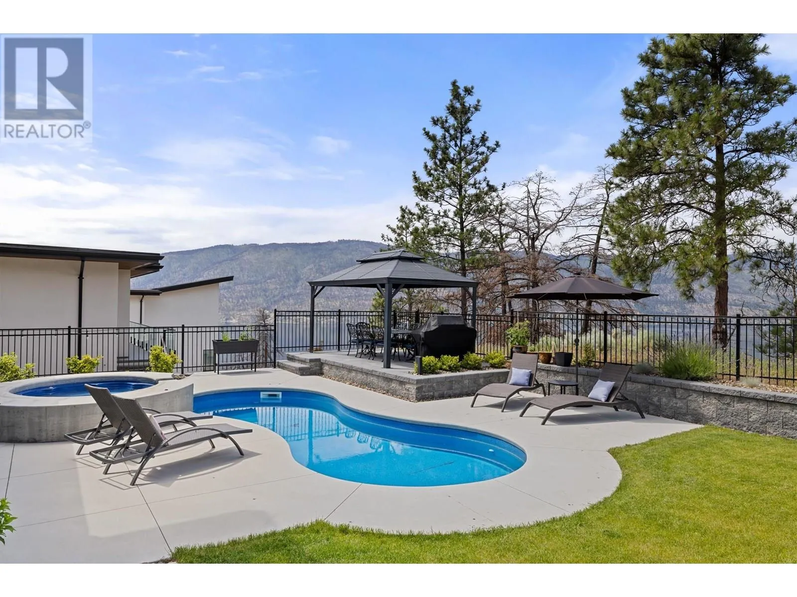 9532 Benchland Drive