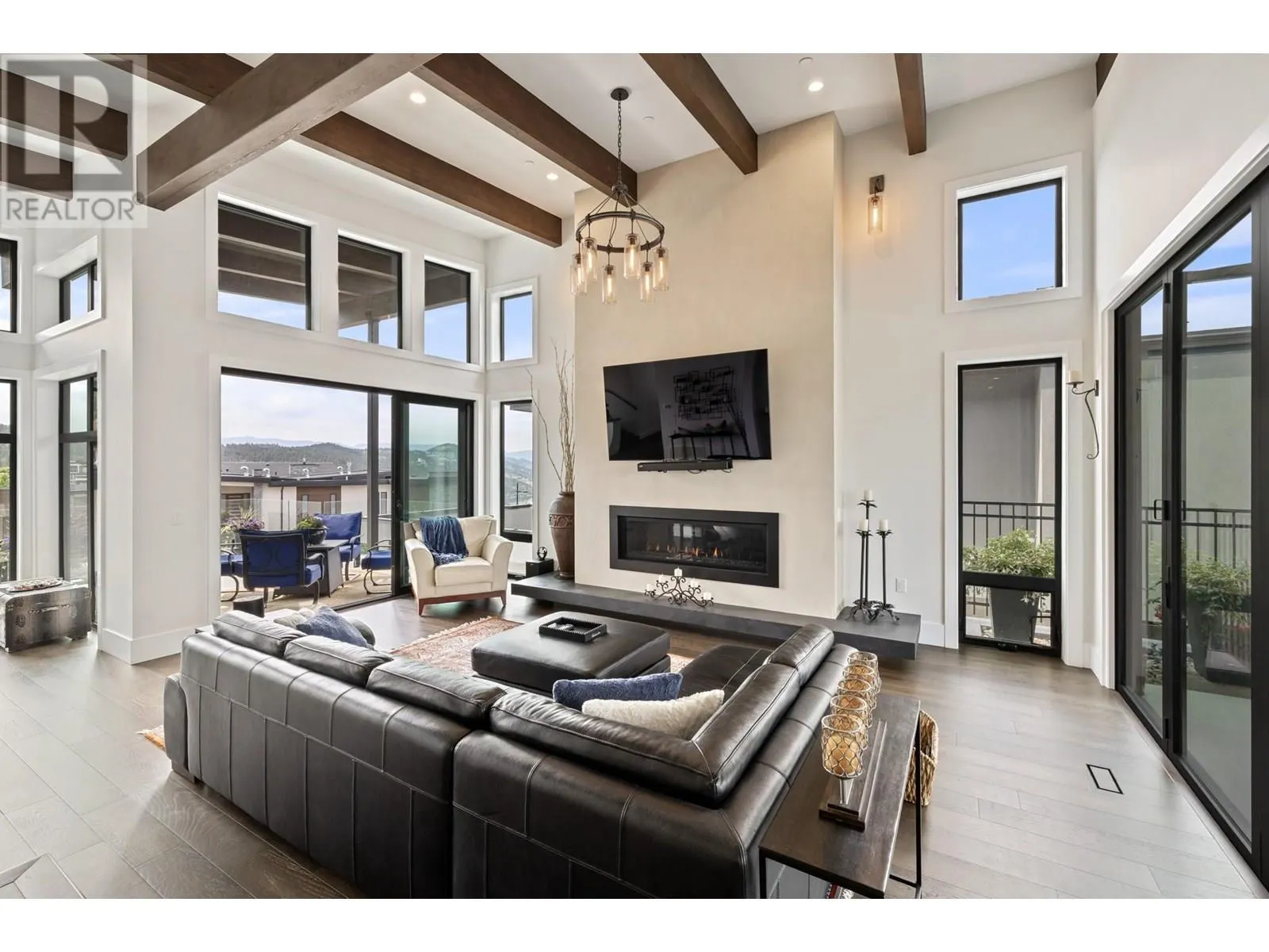 9532 Benchland Drive