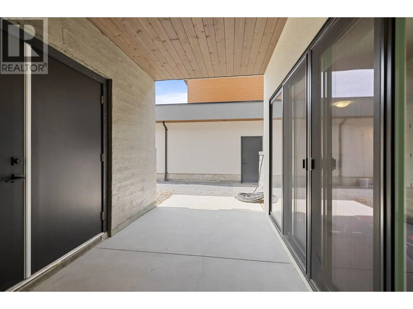 9532 Benchland Drive