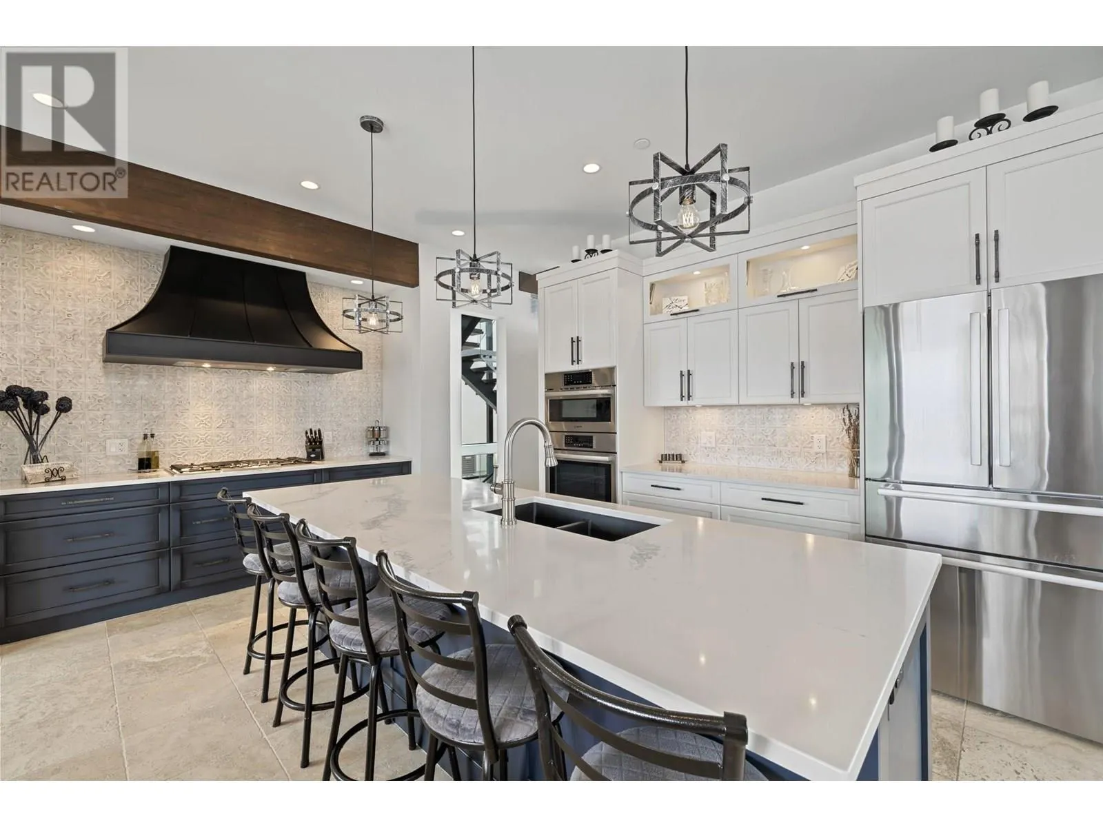 9532 Benchland Drive