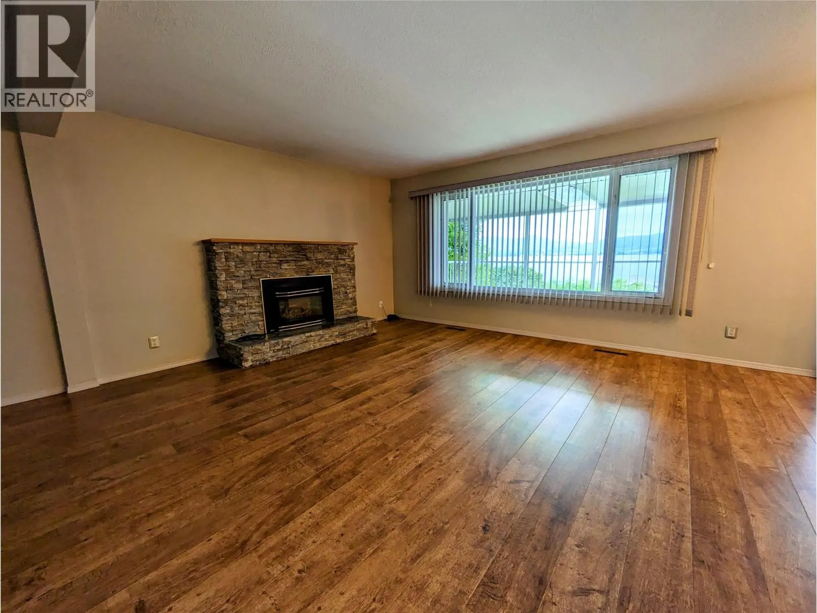 2627 Campbell Road