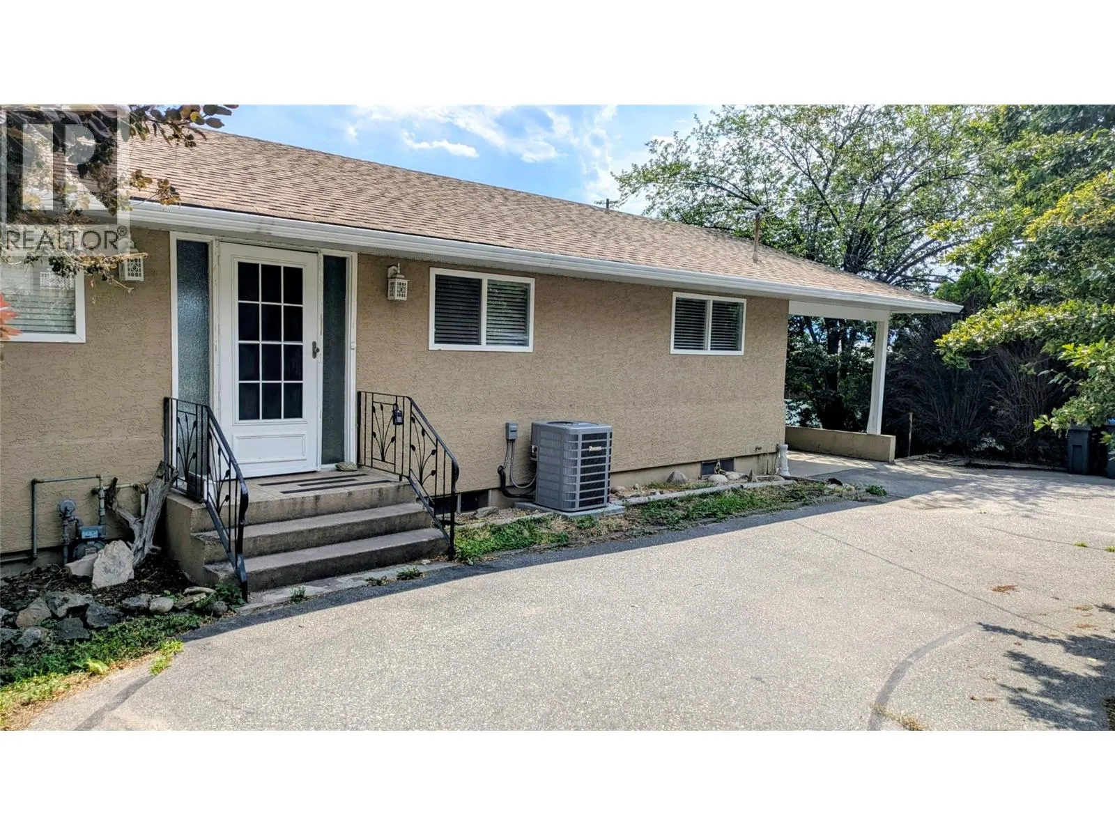 2627 Campbell Road