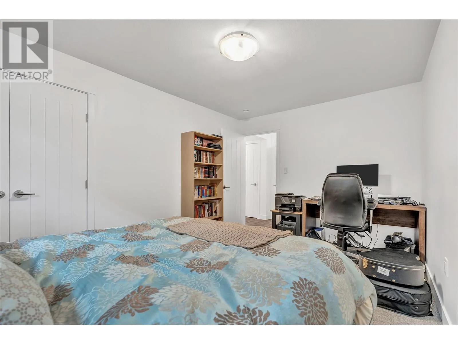 121 Sendero Crescent