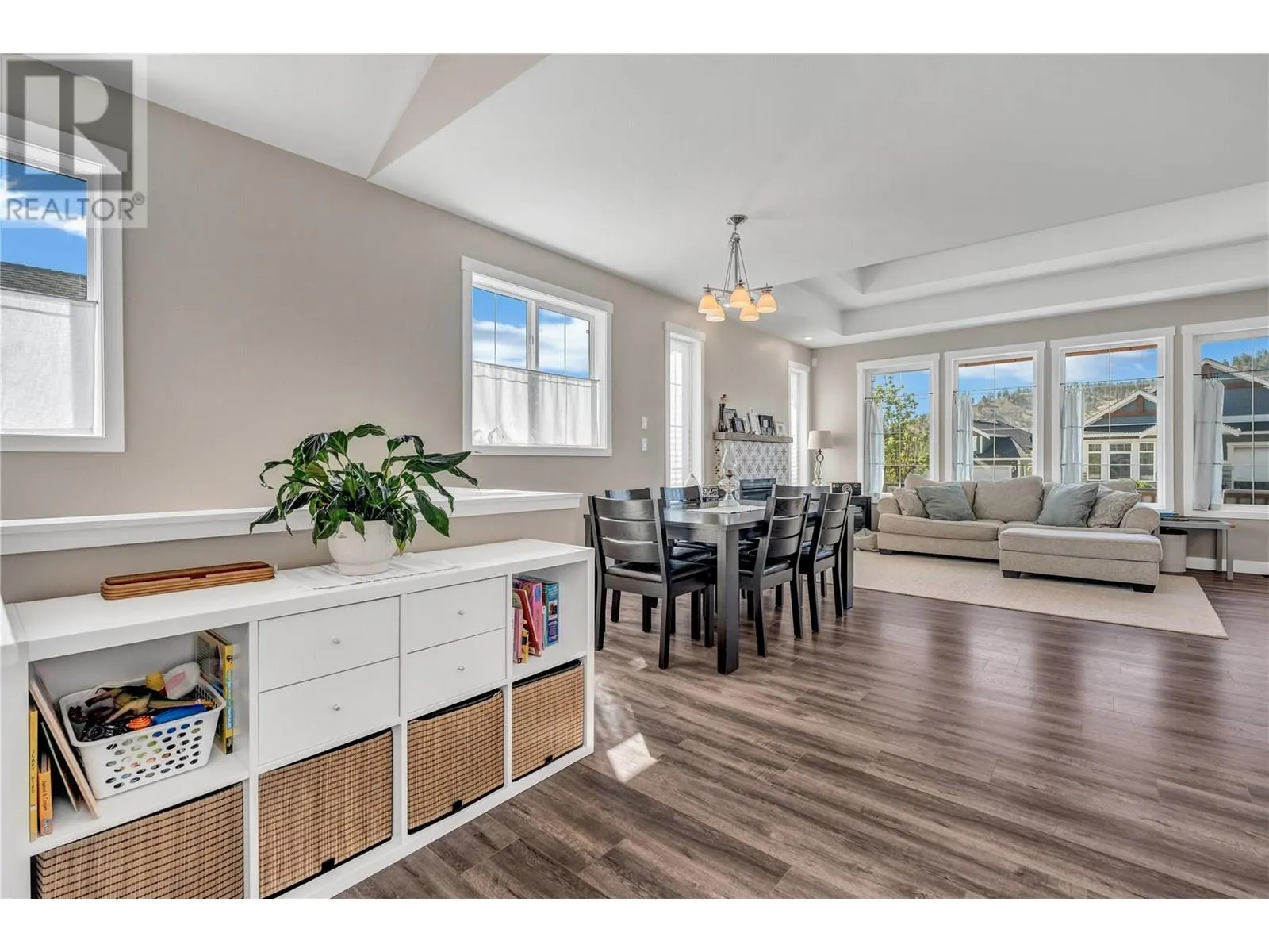 121 Sendero Crescent