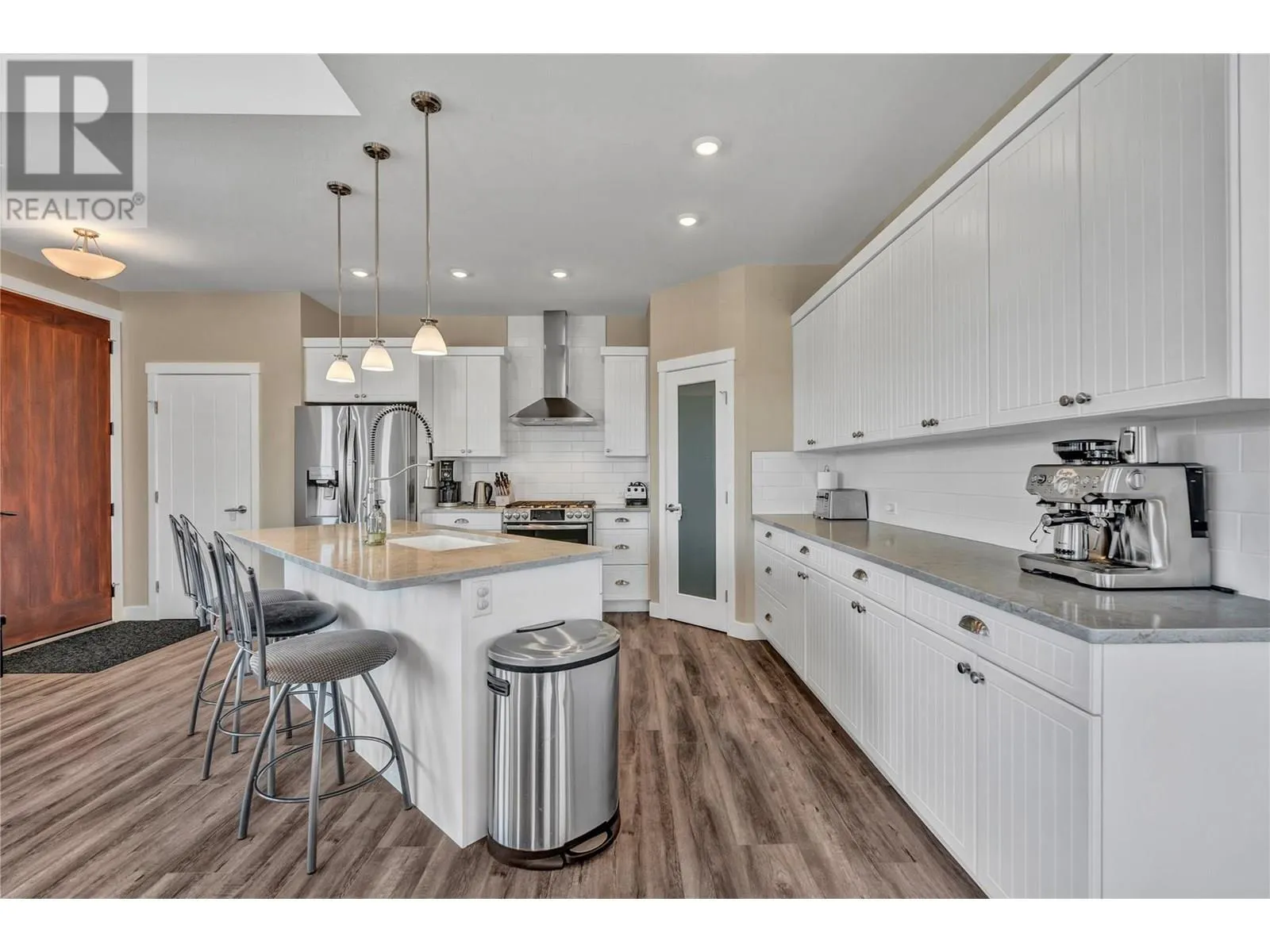 121 Sendero Crescent