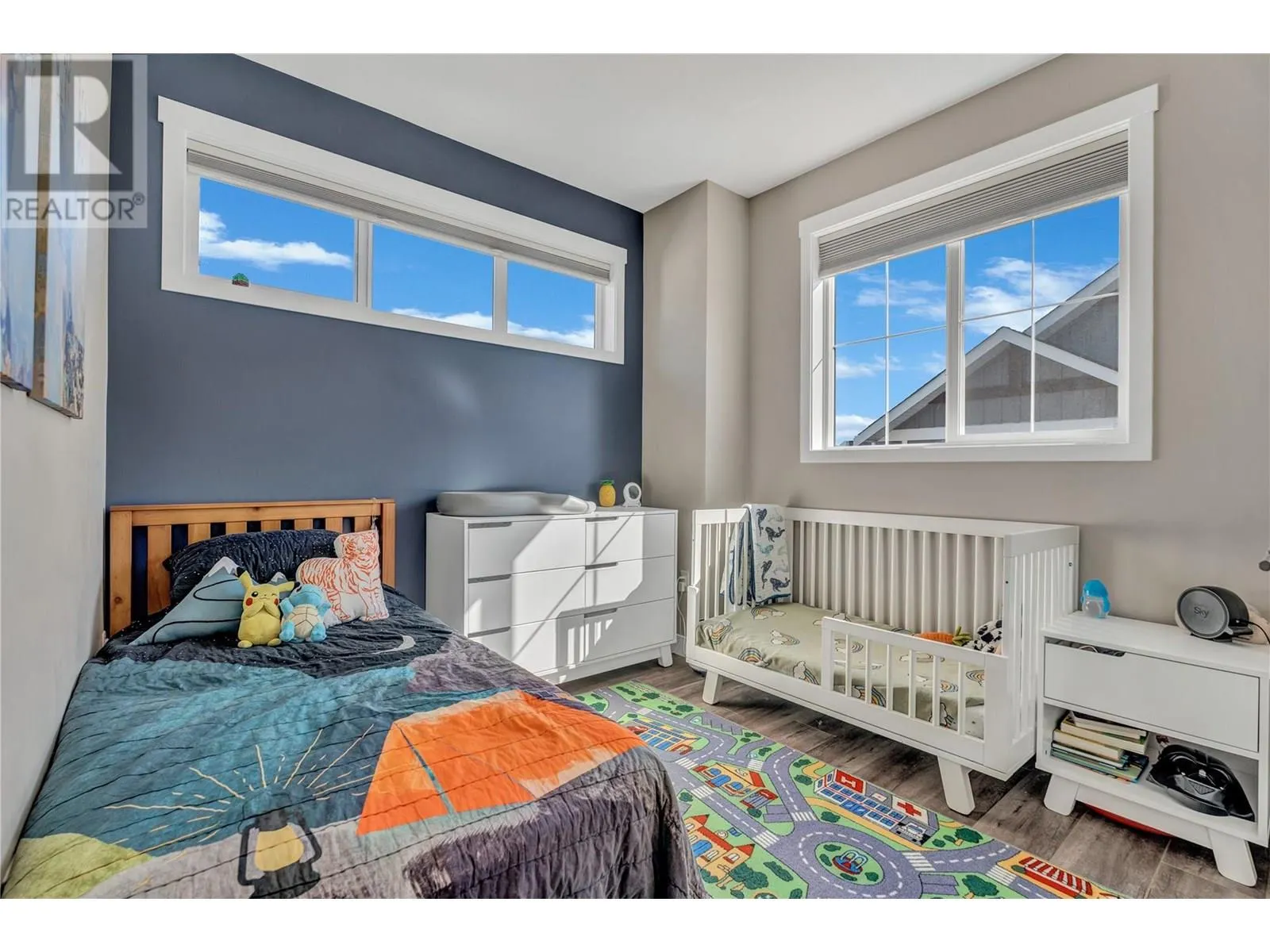 121 Sendero Crescent