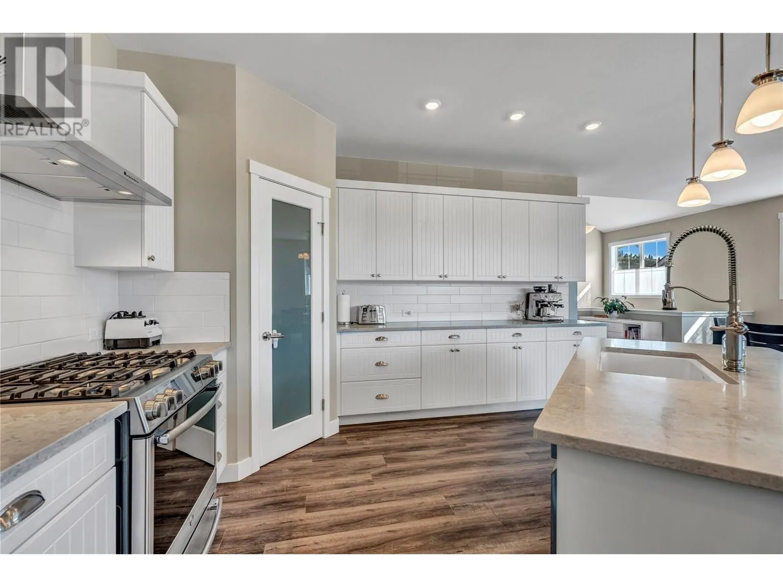 121 Sendero Crescent
