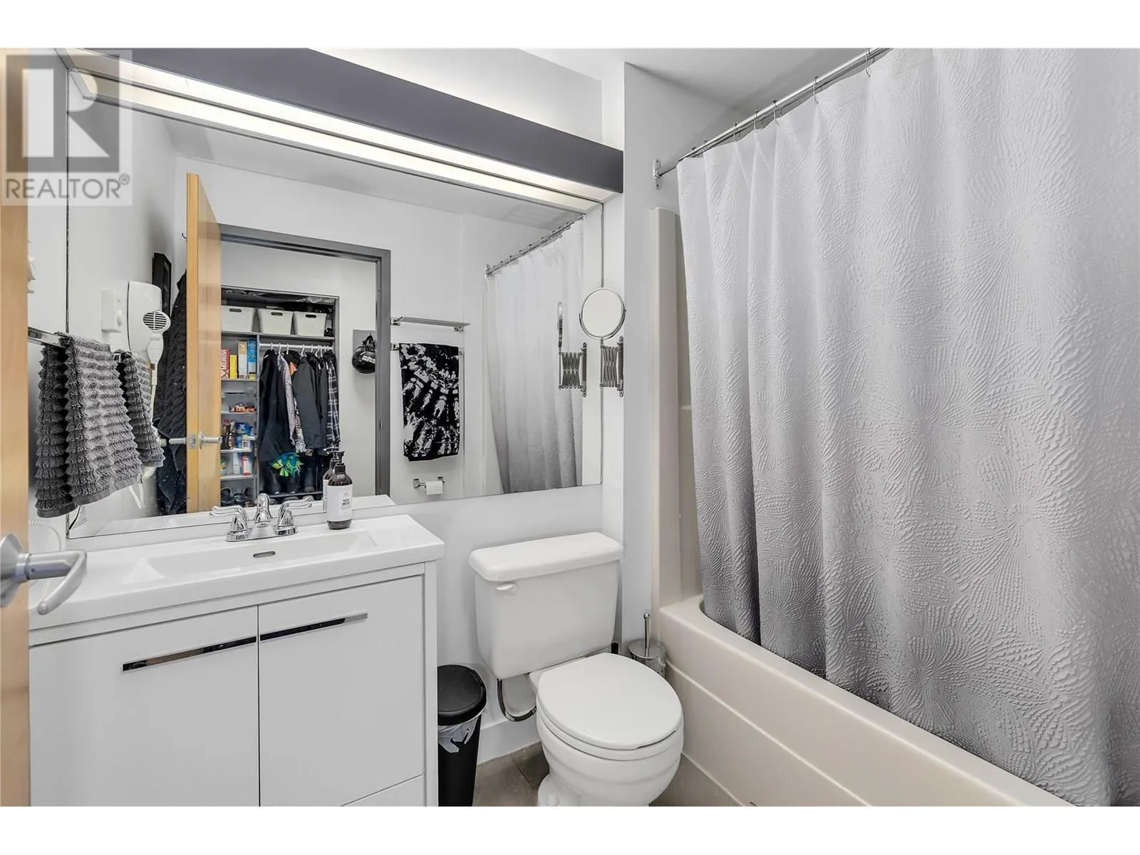 5340 Big White Road Unit# 209