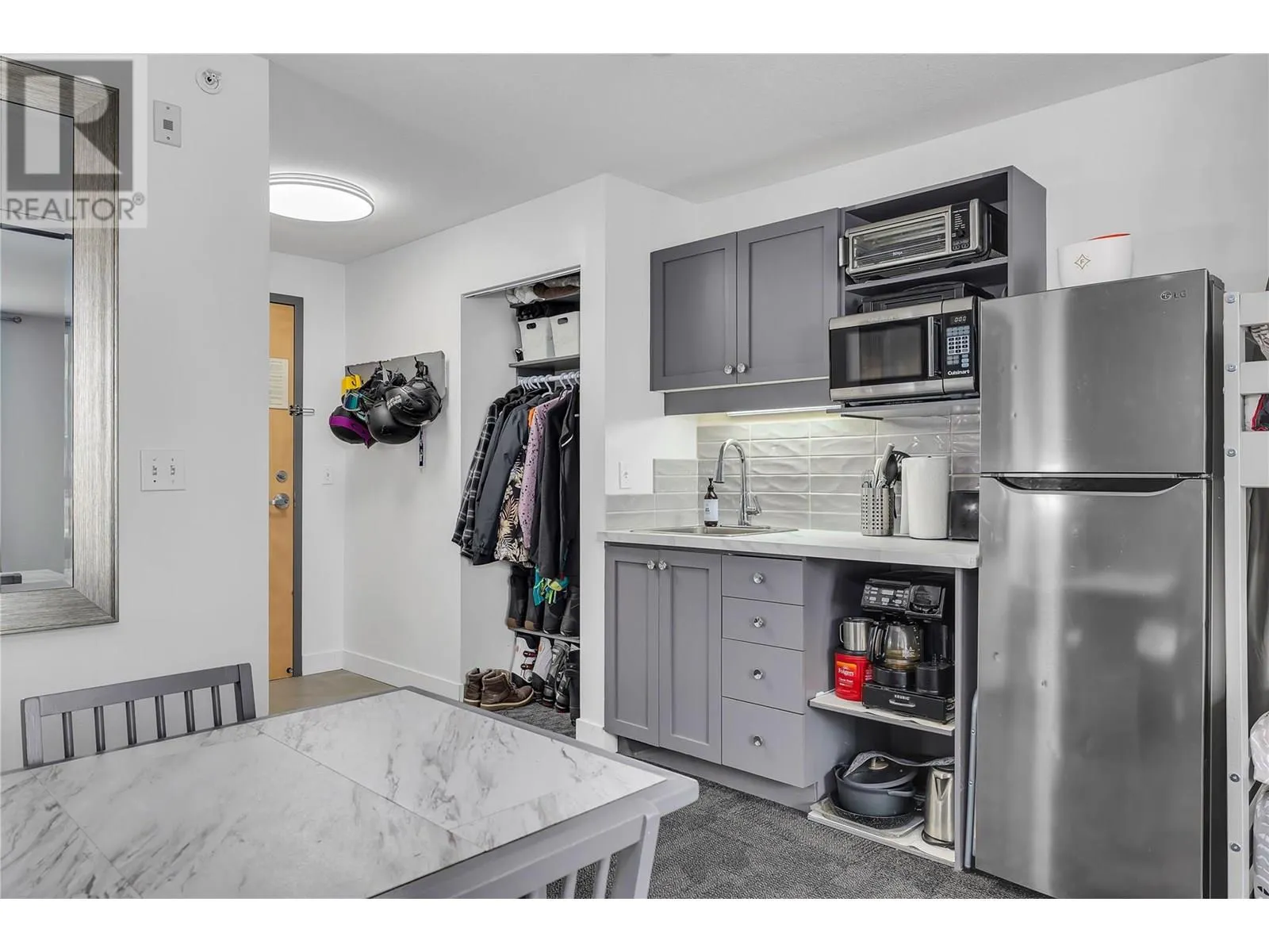 5340 Big White Road Unit# 209