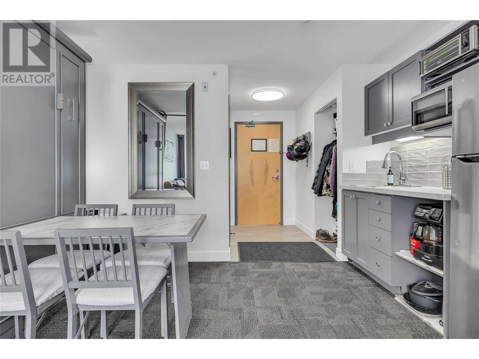 5340 Big White Road Unit# 209