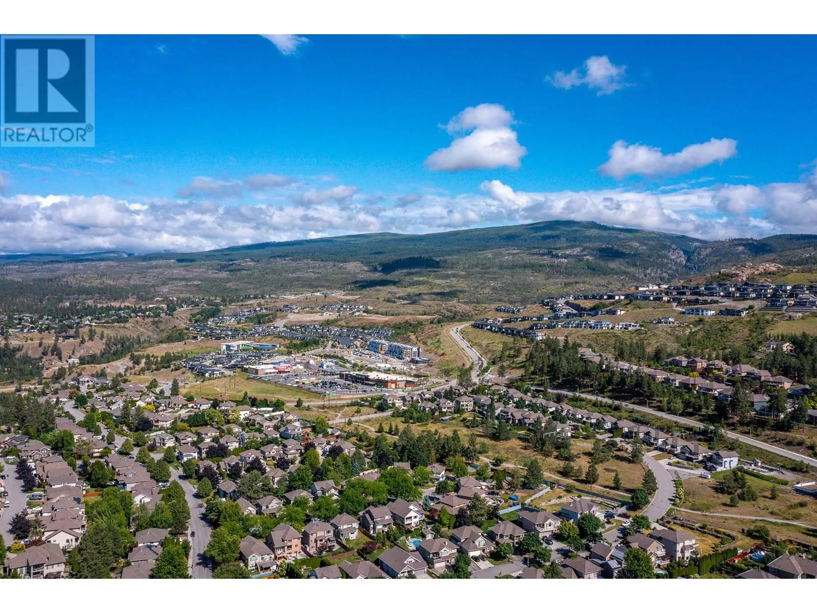 4979 Windsong Crescent