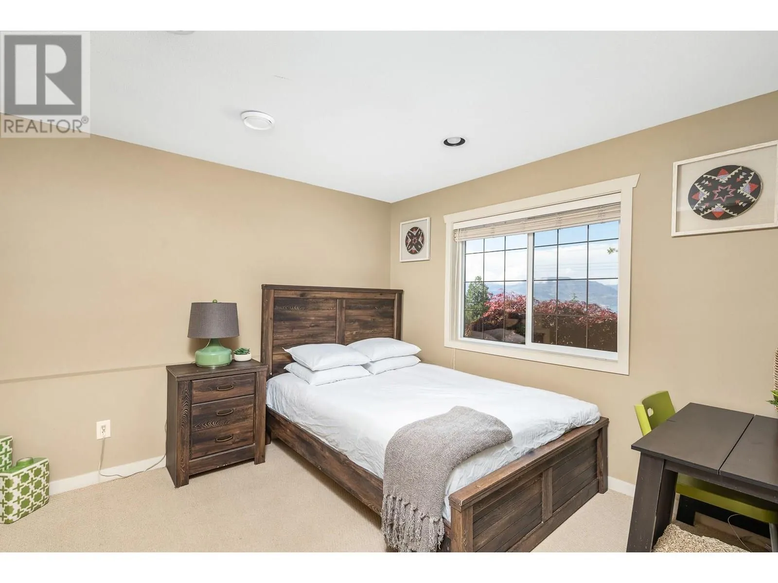 4979 Windsong Crescent