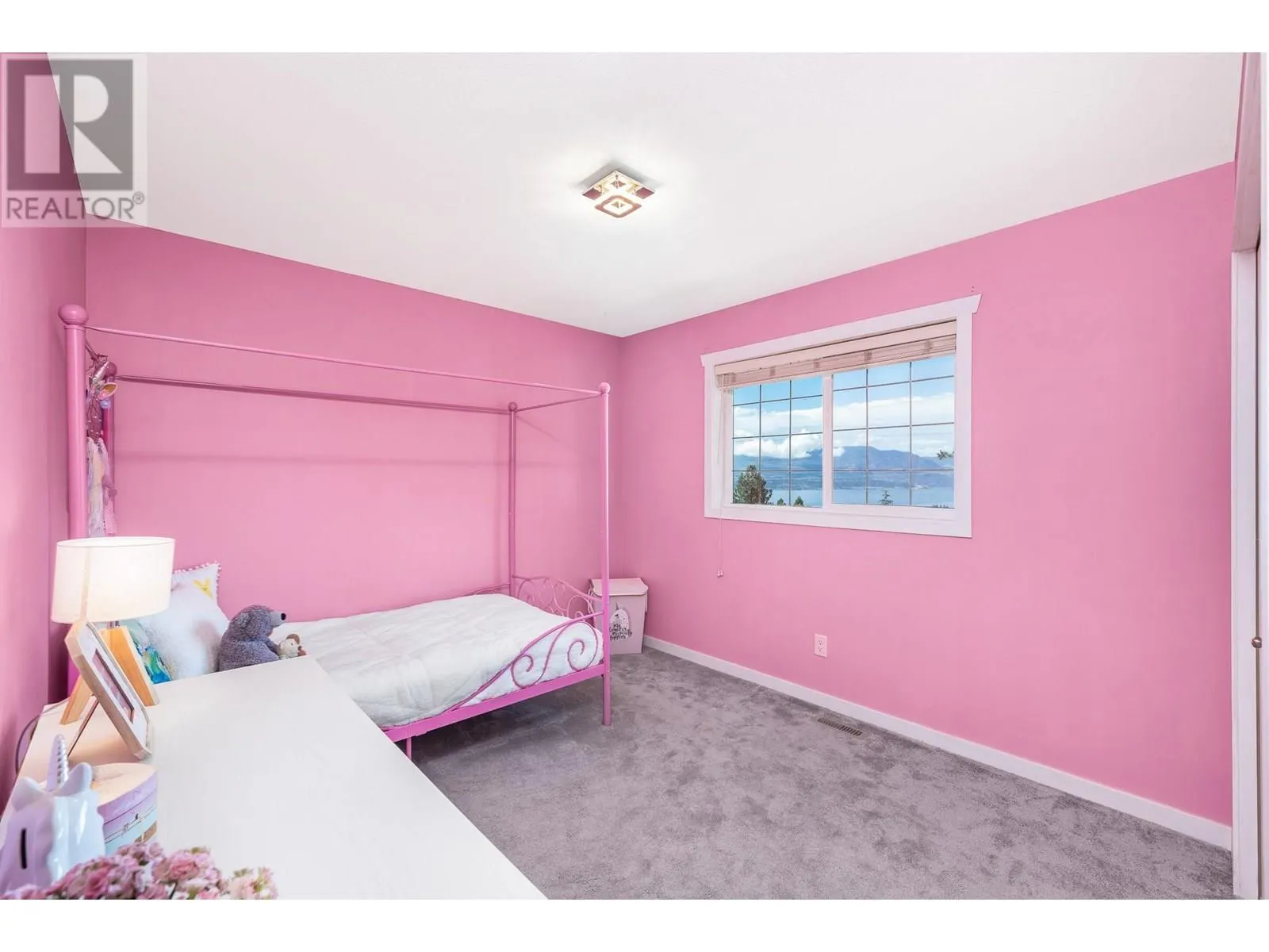 4979 Windsong Crescent