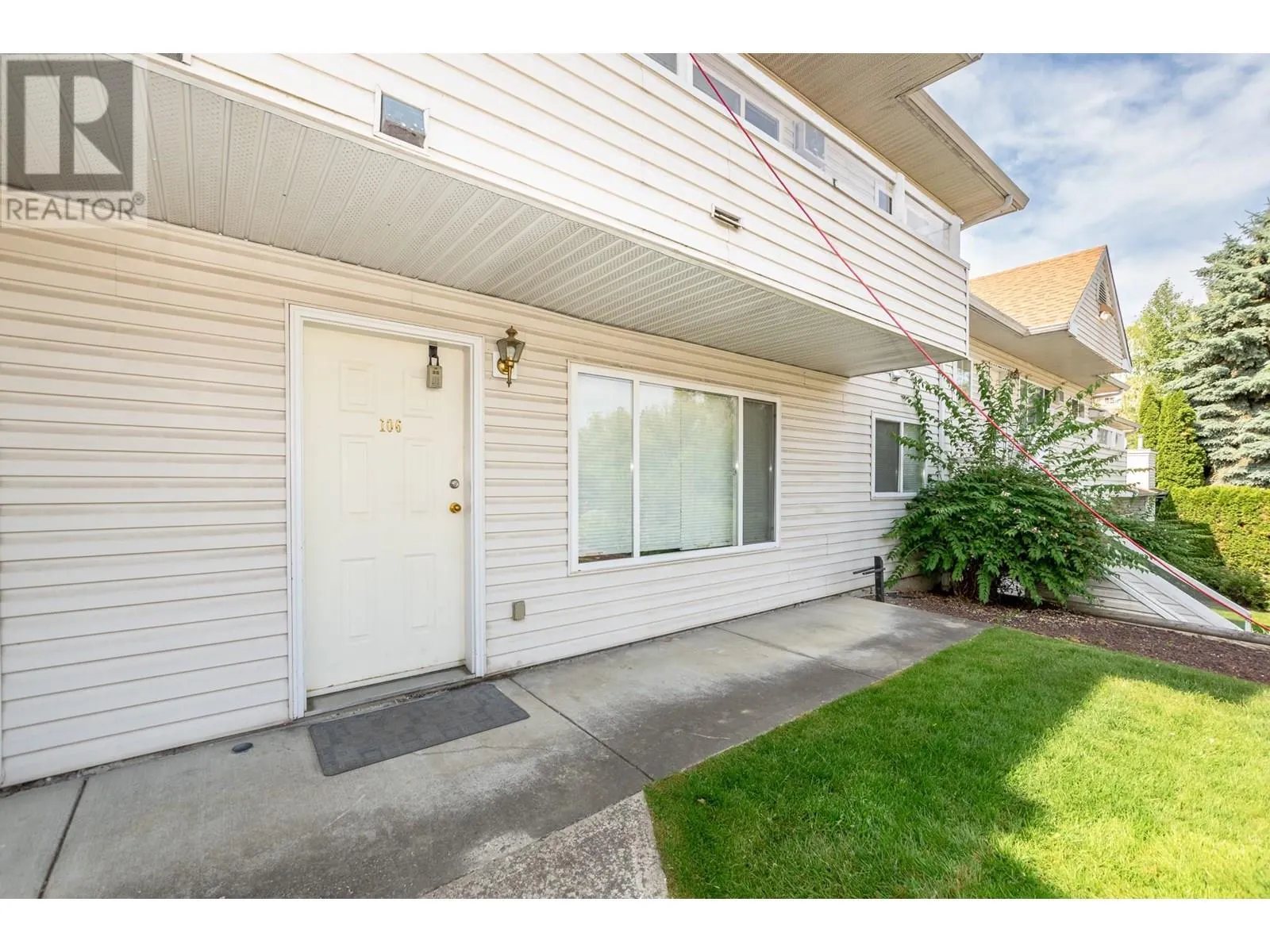 505 Browne Road Unit# 106
