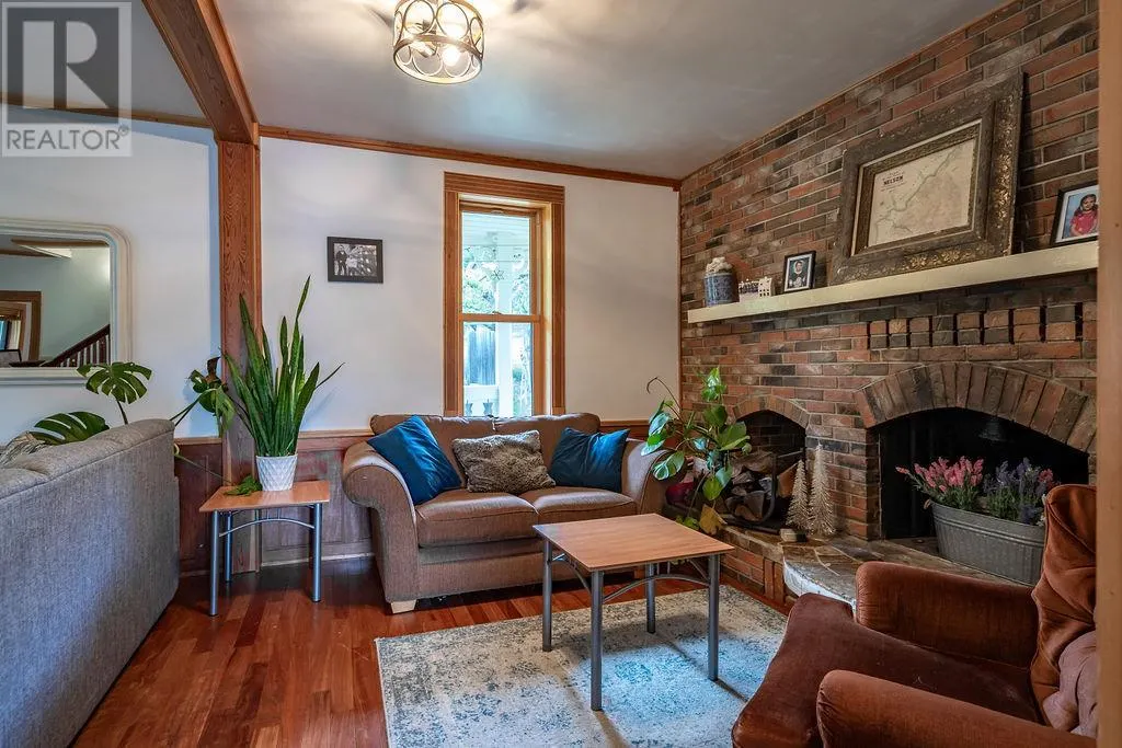 3164 Heddle Road