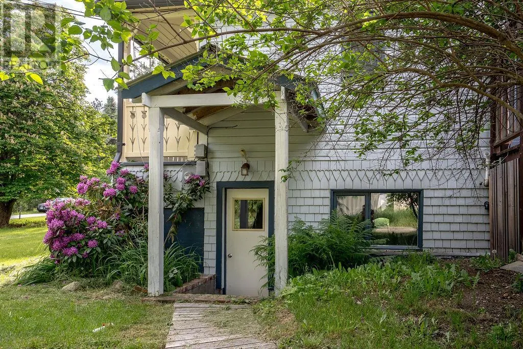 3164 Heddle Road