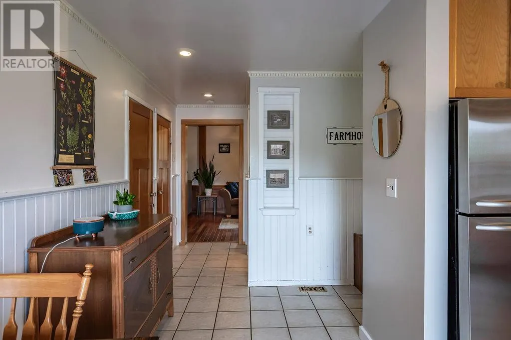 3164 Heddle Road