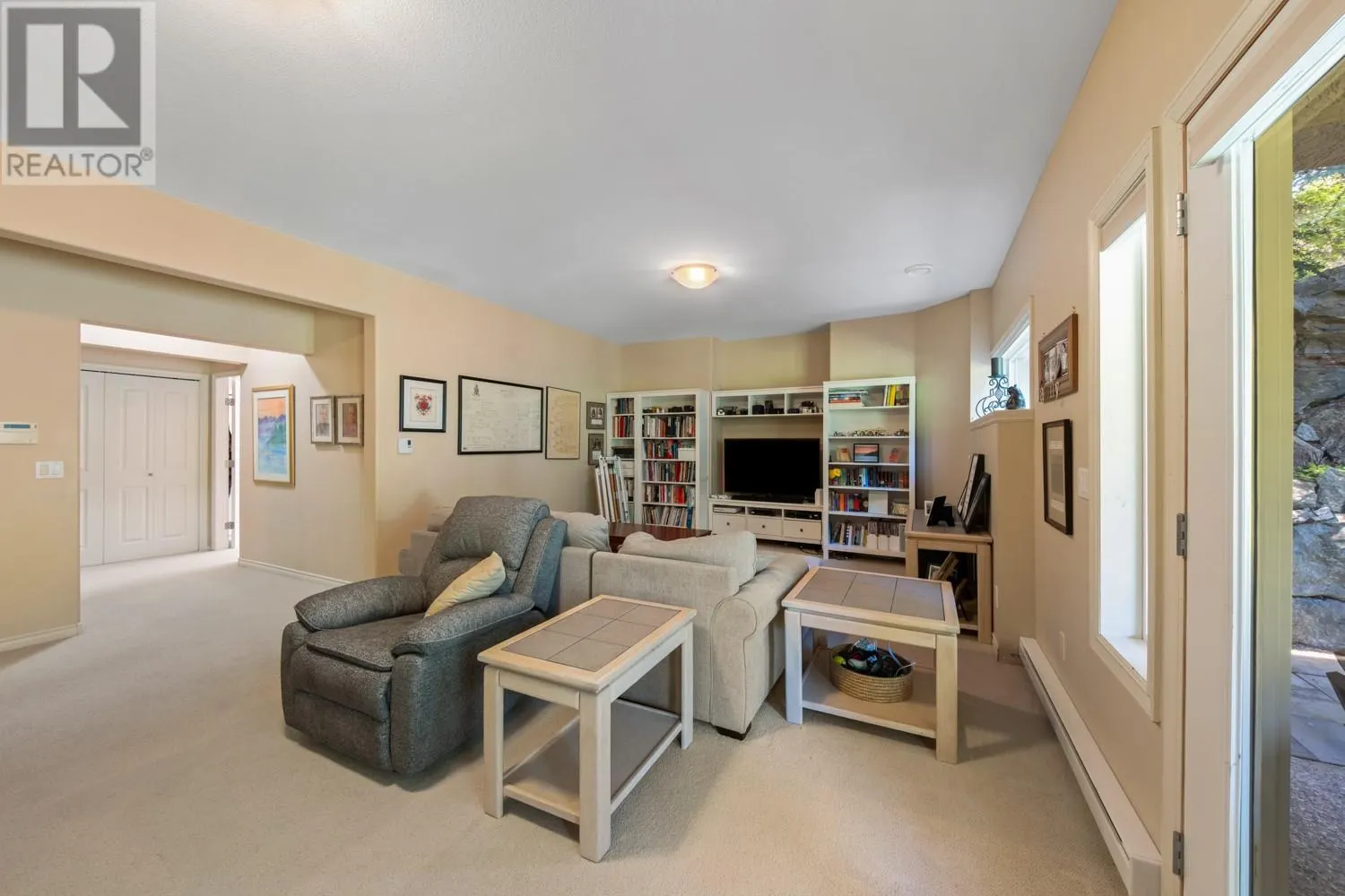 4182 Gallaghers Boulevard S