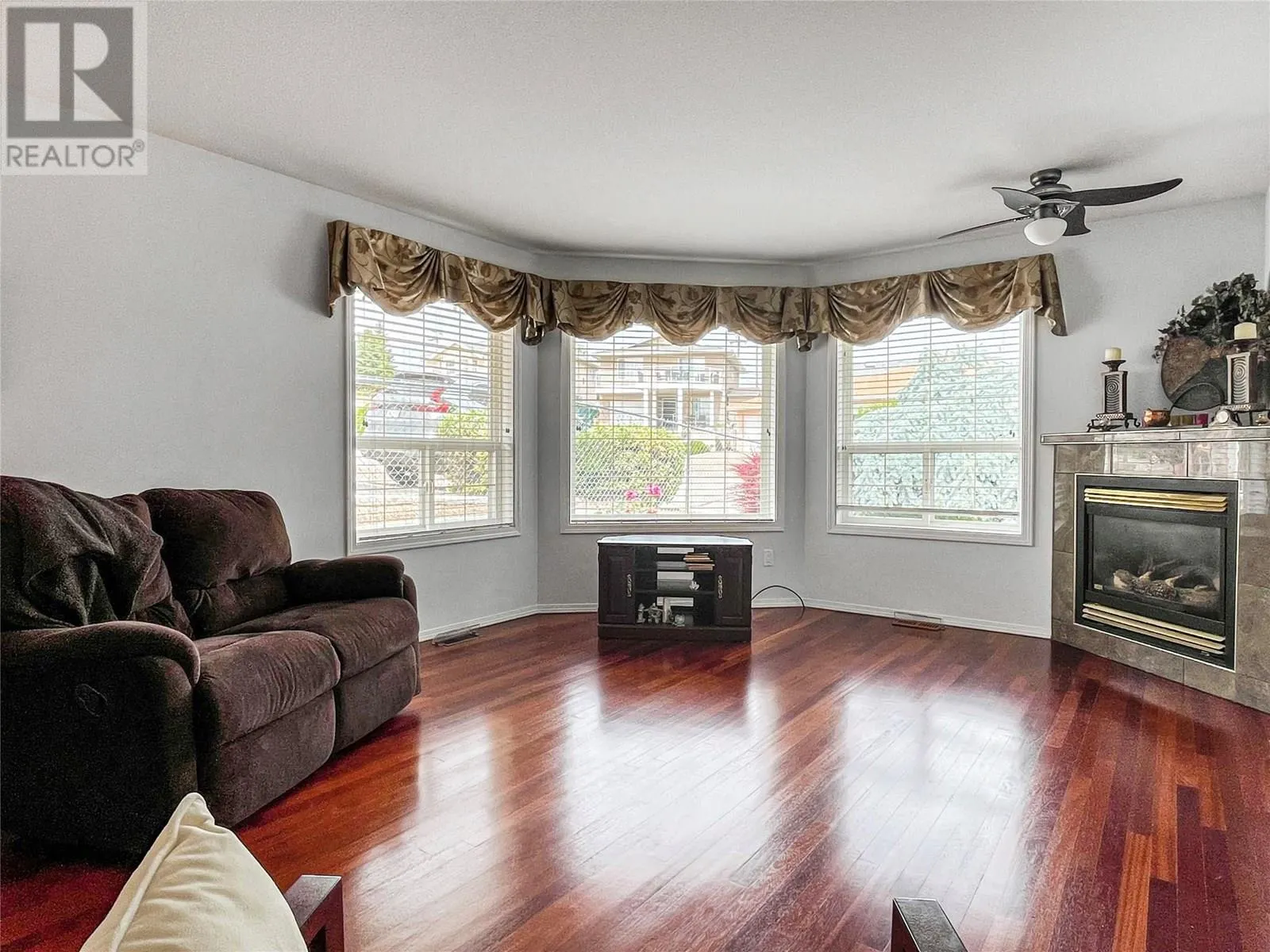 22 Sandpiper Place
