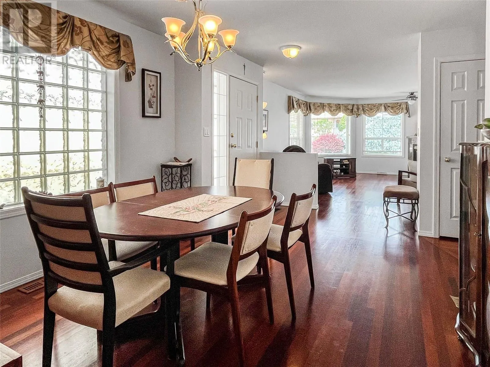 22 Sandpiper Place