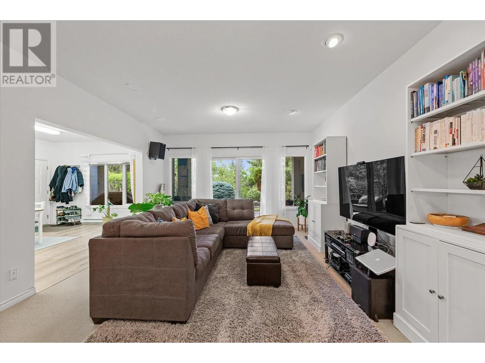 4187 Gallaghers Crescent