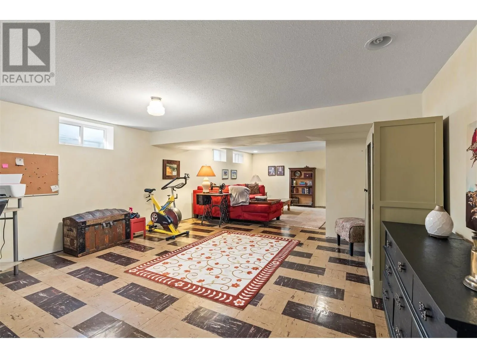 3401 20 Street