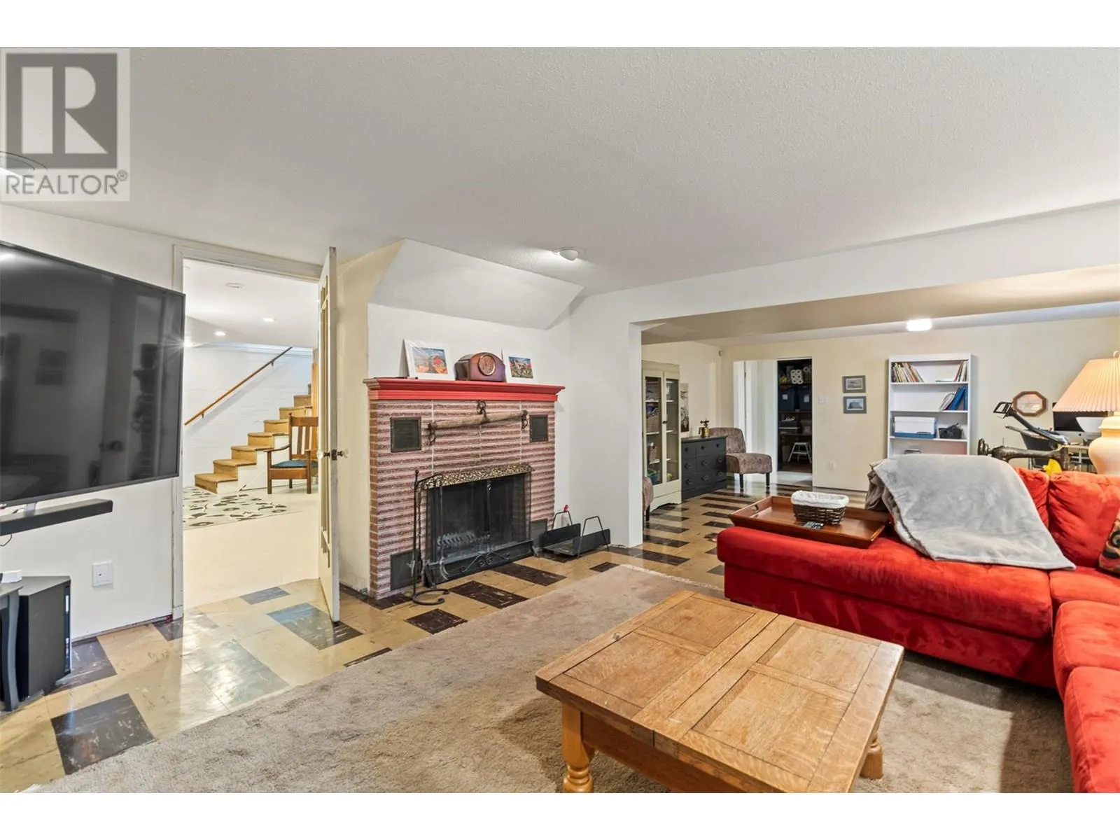 3401 20 Street