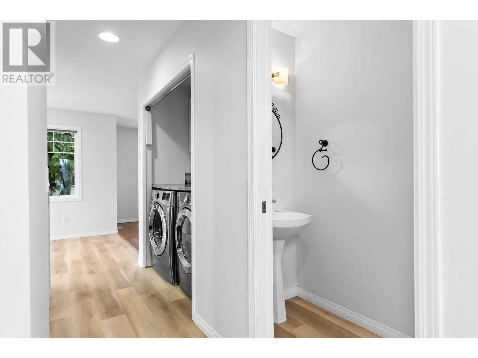 665 Cook Road Unit# 383
