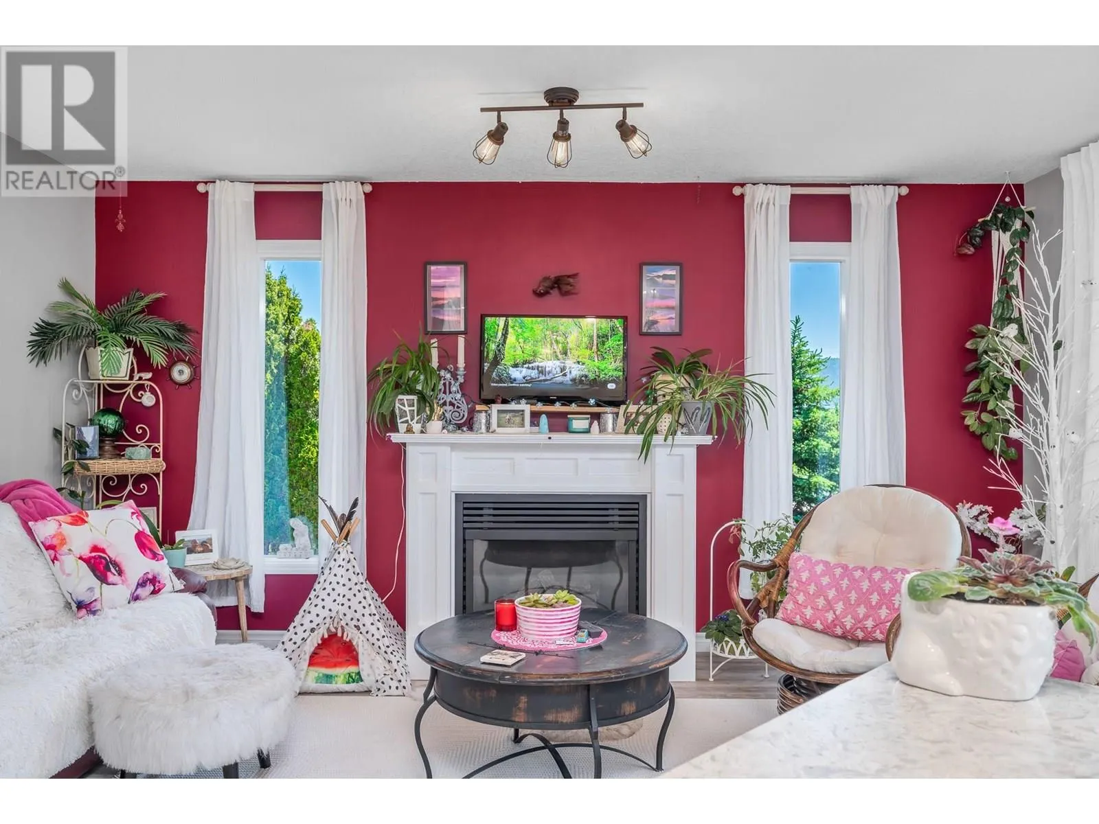 248 Scenic Drive