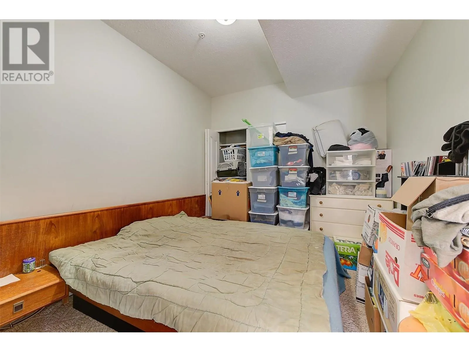 5165 Morrison Crescent