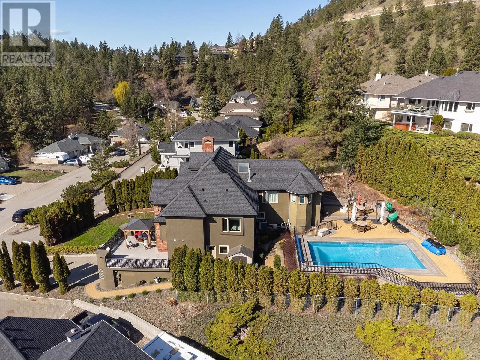 2376 Nahanni Court