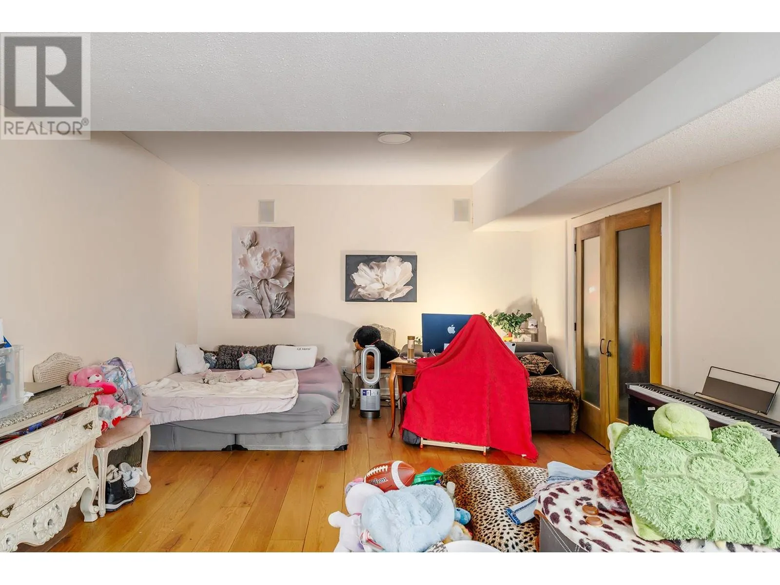2376 Nahanni Court