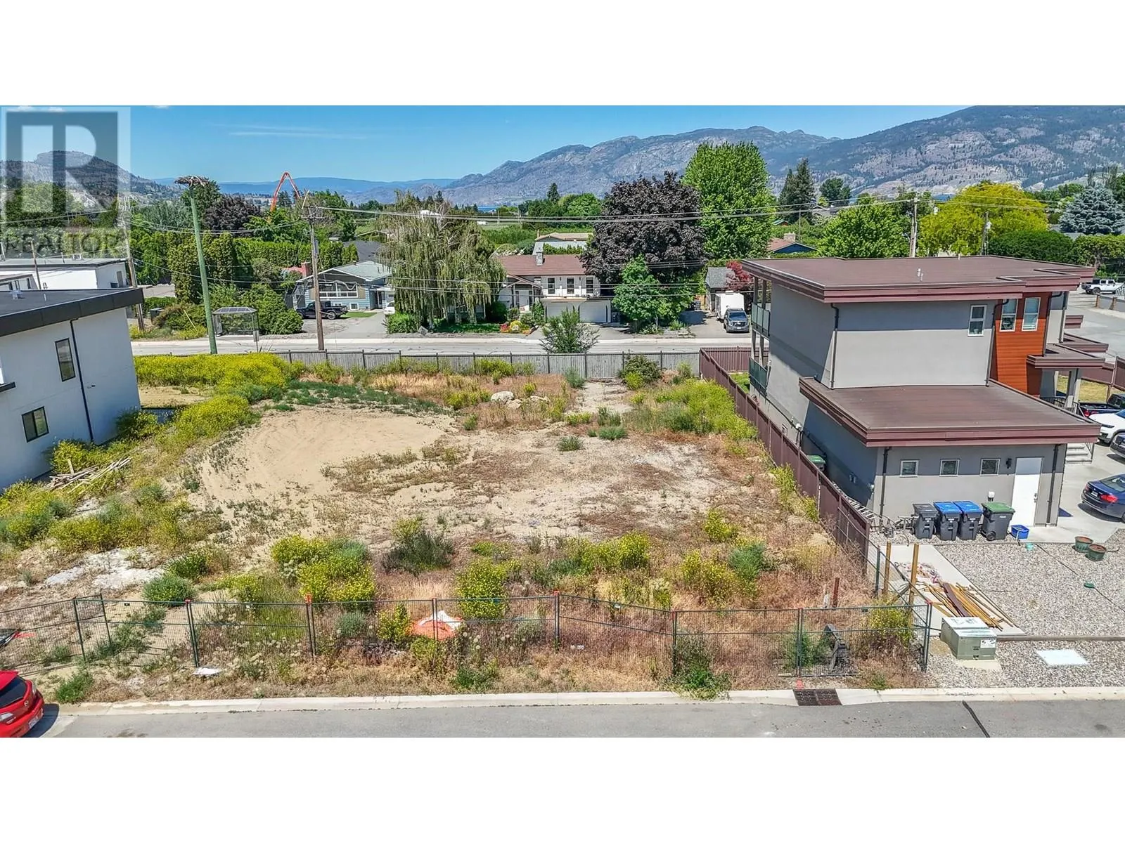 1712 Treffry Place