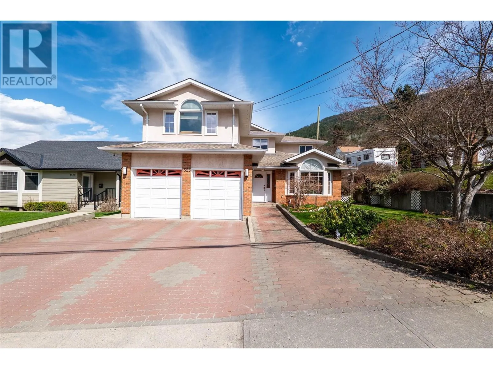 1523 Stanley Street