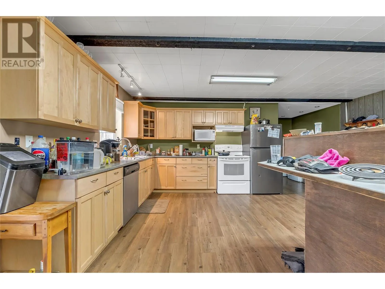 3803 MCLEAN CREEK Road