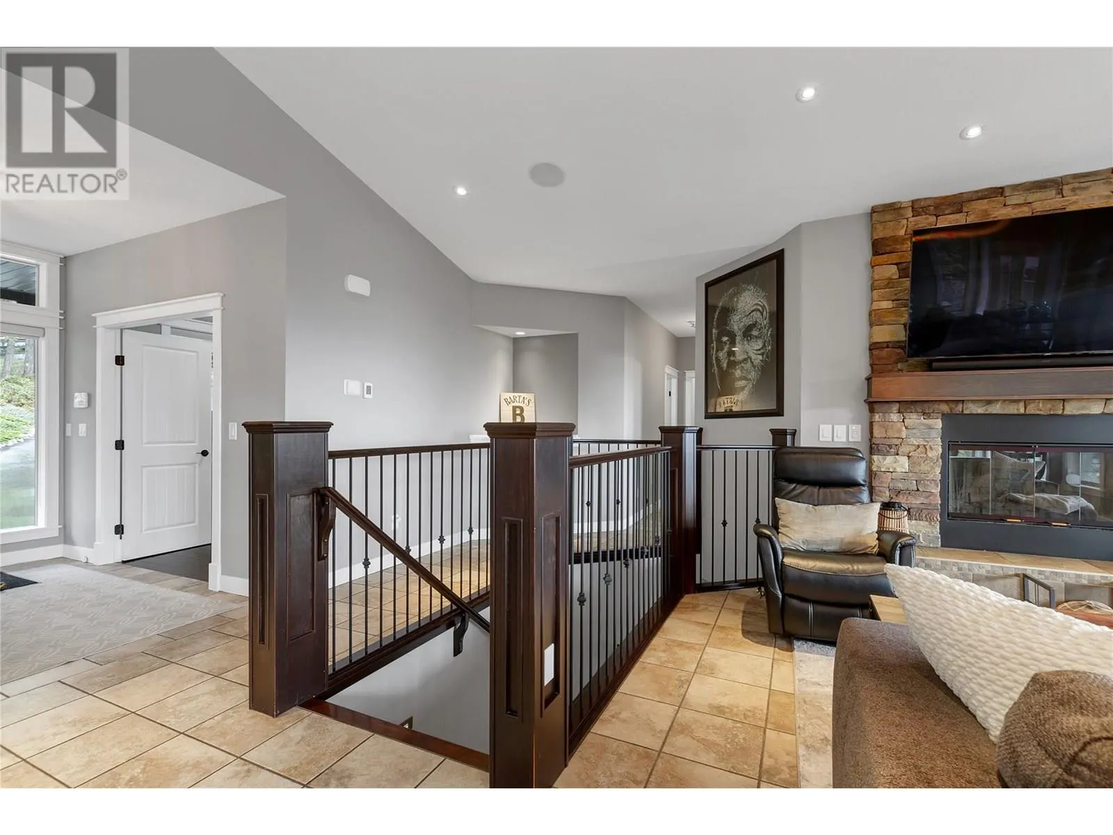 6032 Lynx Drive