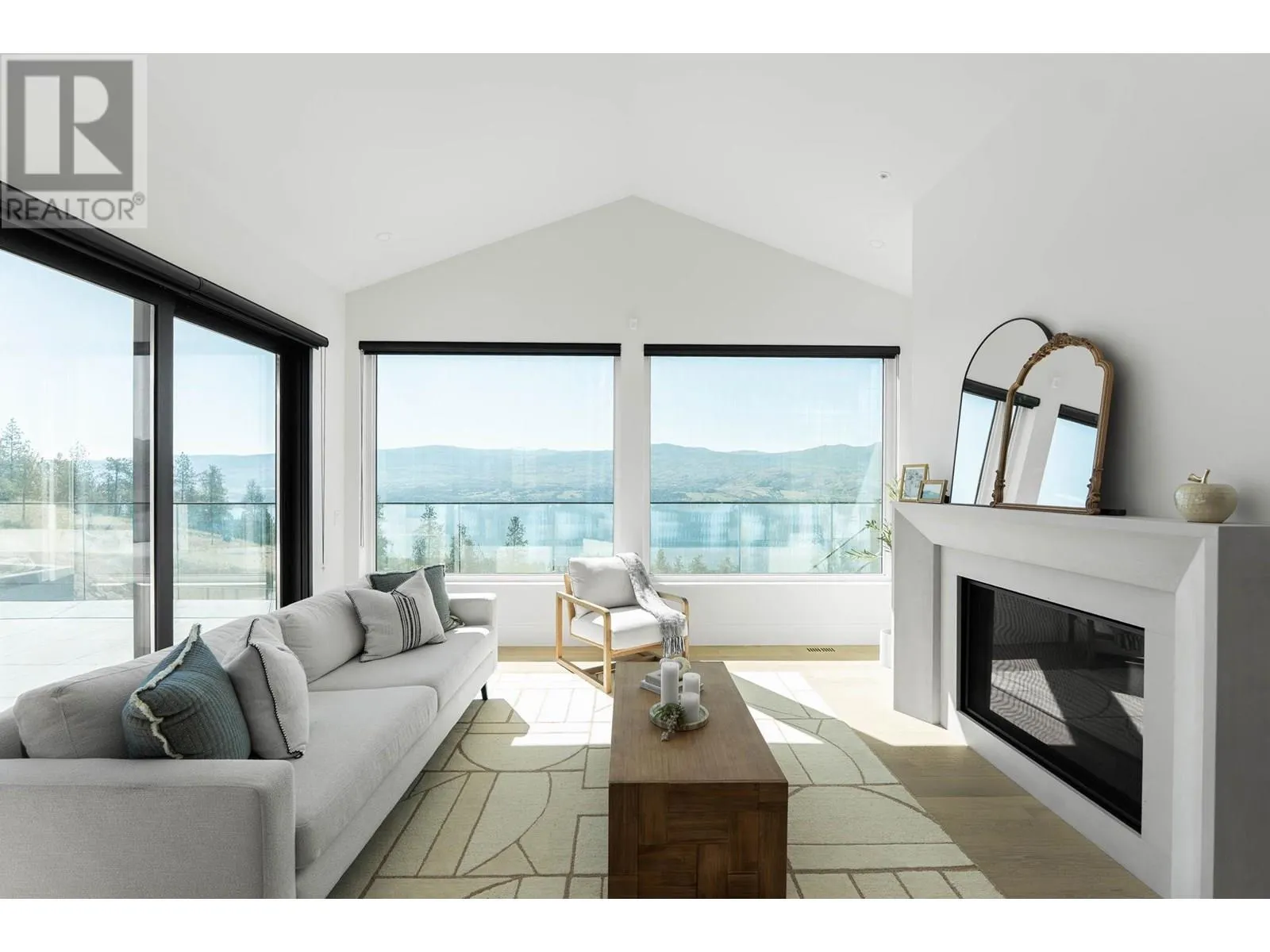 1327 Vineyard Drive