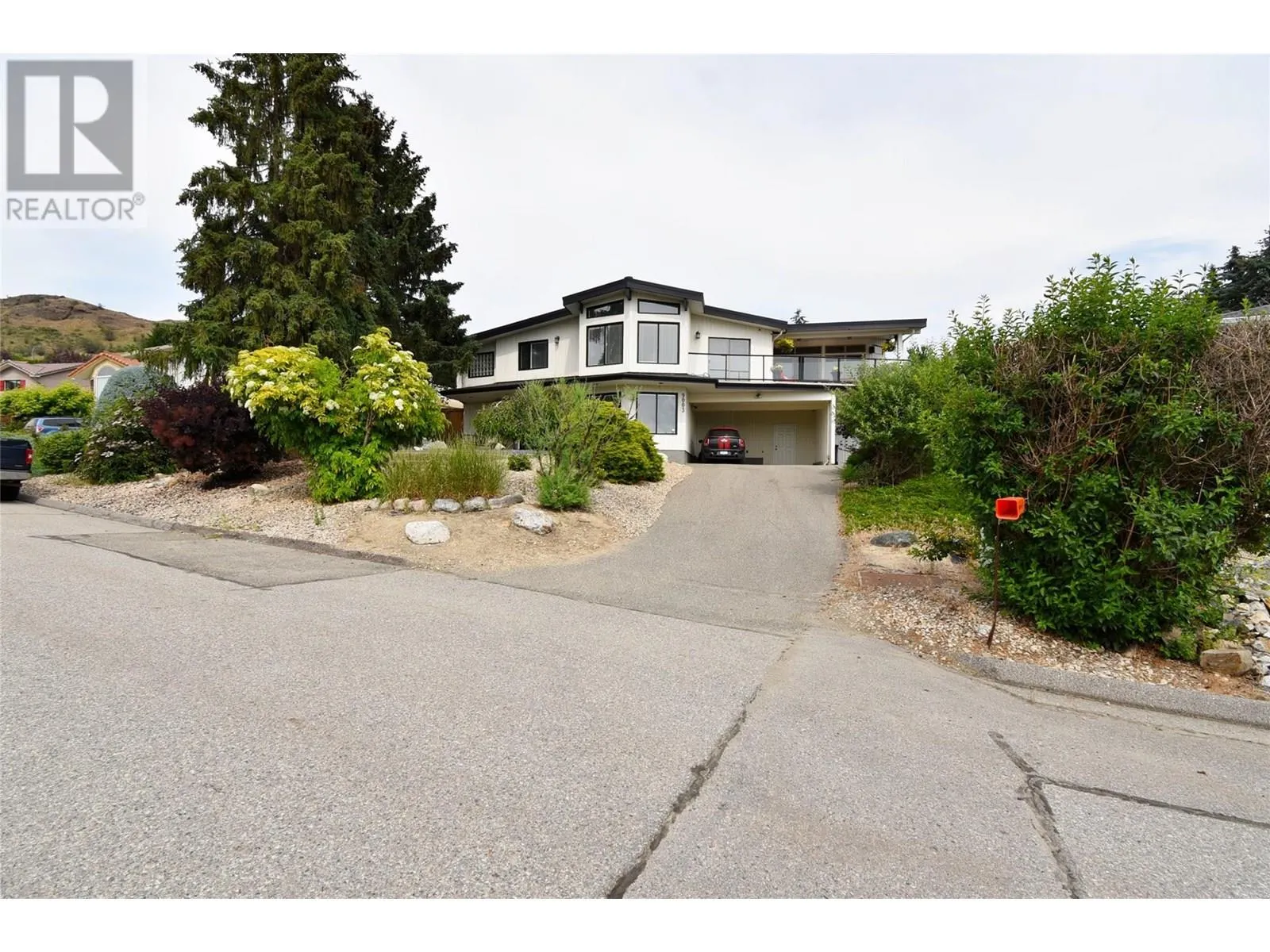 9003 Cherry Lane