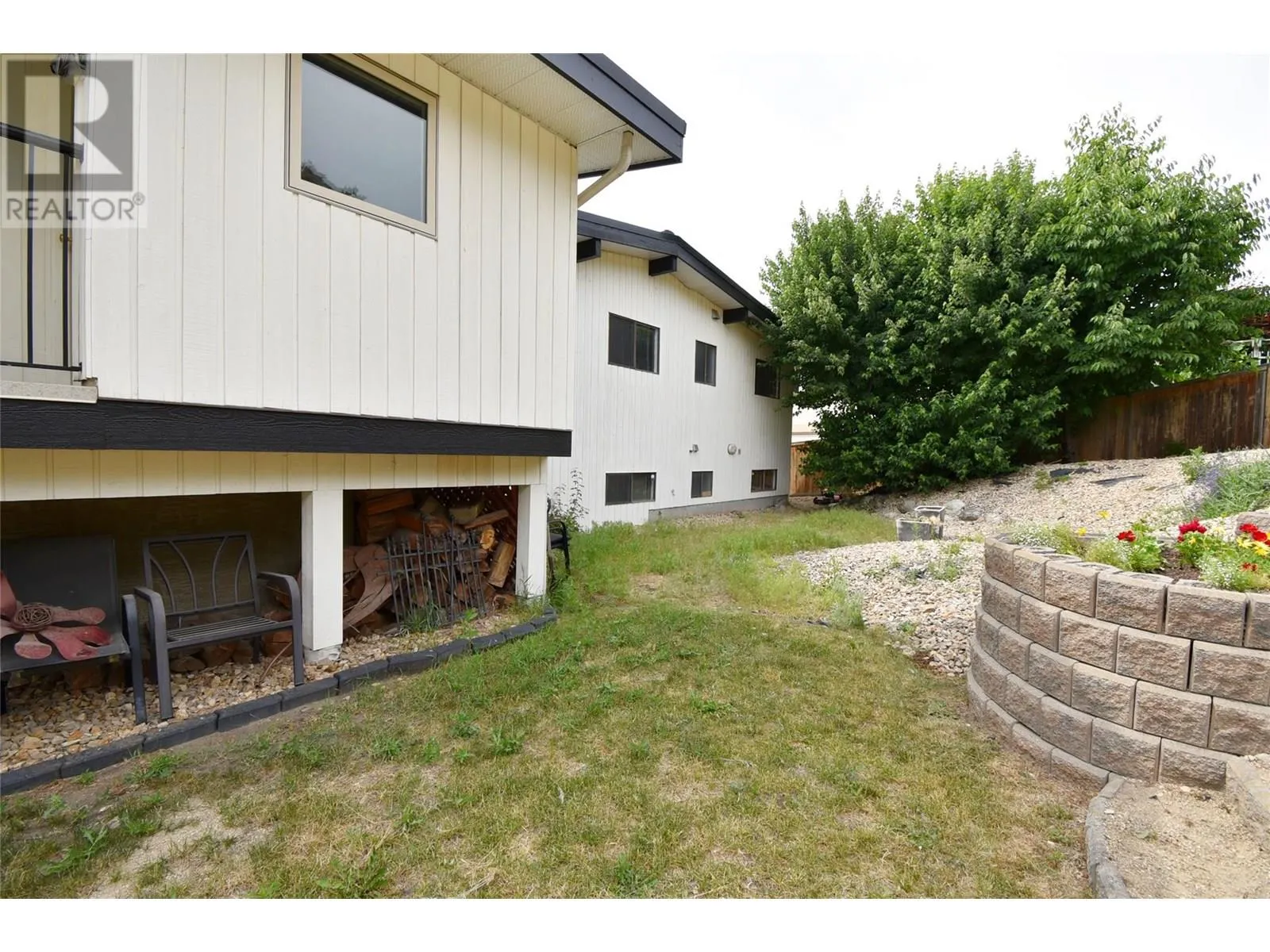9003 Cherry Lane