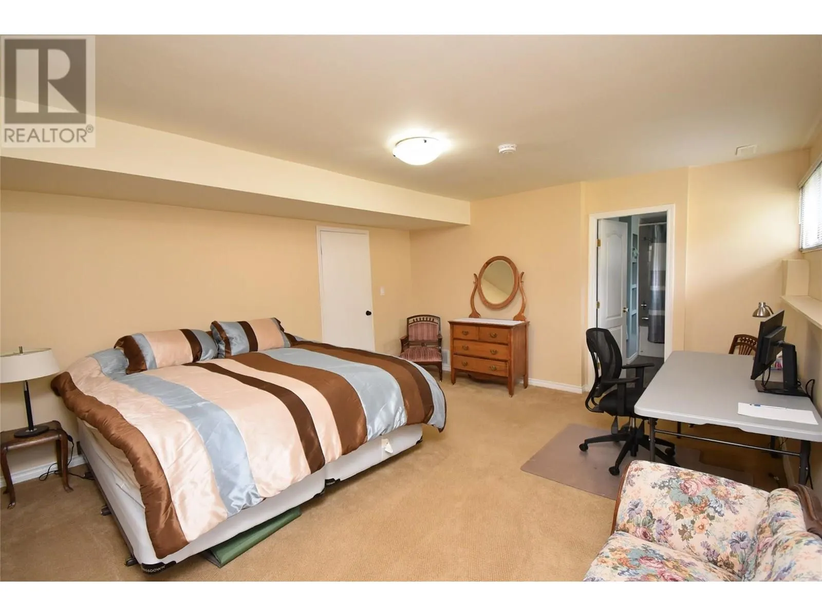 9003 Cherry Lane