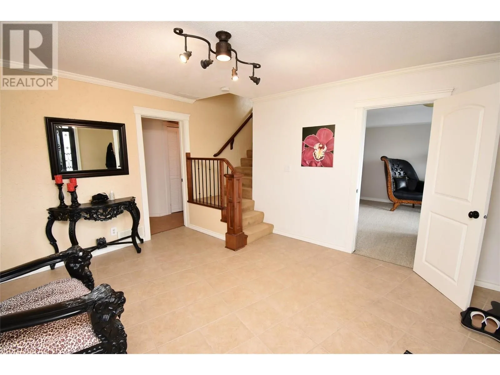 9003 Cherry Lane