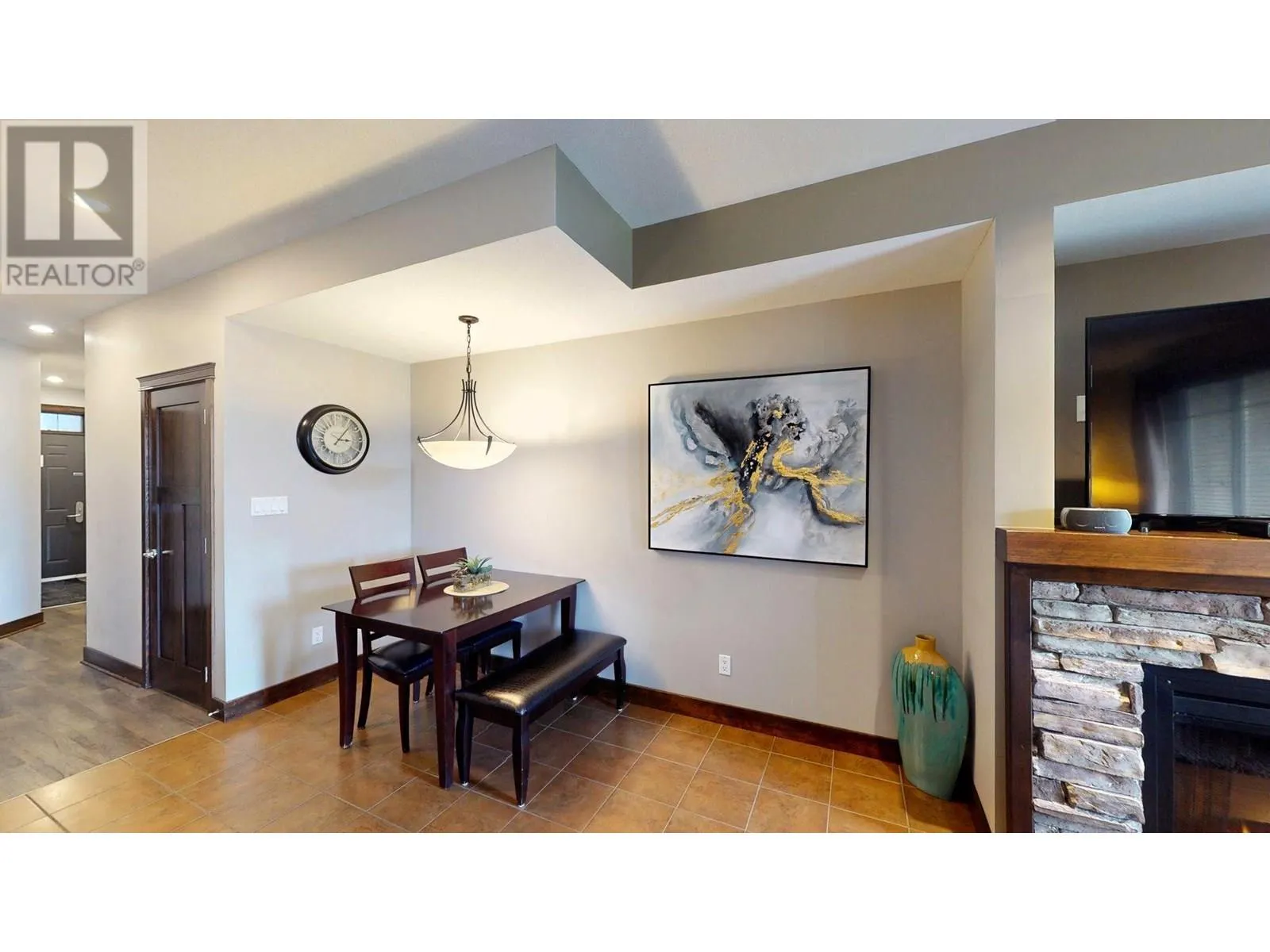 800 BIGHORN Boulevard Unit# 825 D