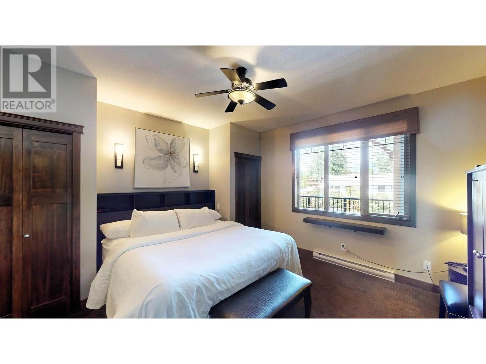 800 BIGHORN Boulevard Unit# 825 D