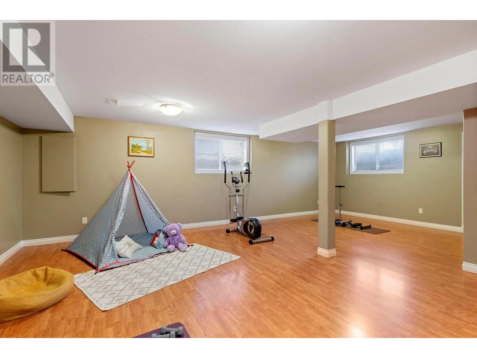 524 Curlew Drive